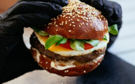 В Томске откроется ресторан Black Star Burger