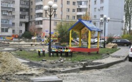 Томичи вложили собственные деньги в благоустройство дворов