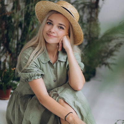 ЕВСТИГНЕЕВА Арина
